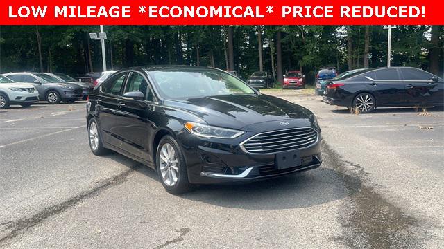 Ford Fusion Ratings Pricing Reviews And Awards J D Power