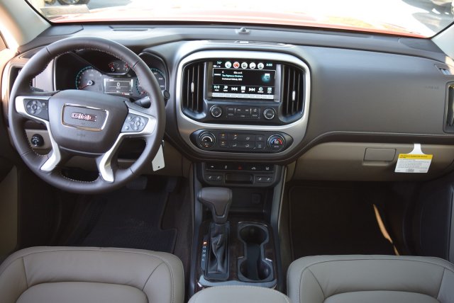 2018 GMC Canyon 2WD SLT