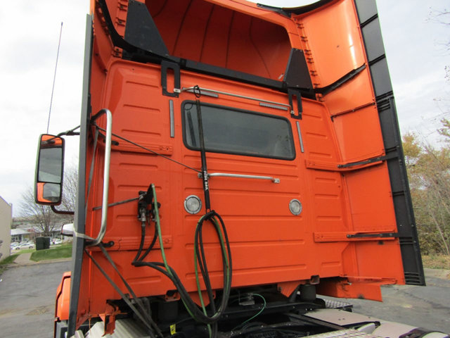 2016 Volvo Vnl n