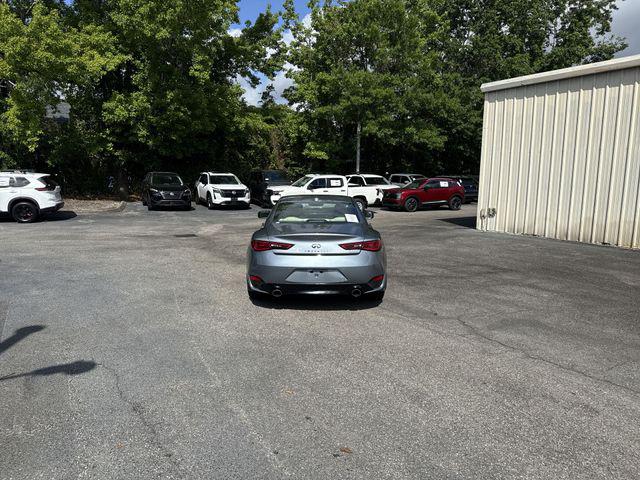 2017 INFINITI Q60 2.0t Premium