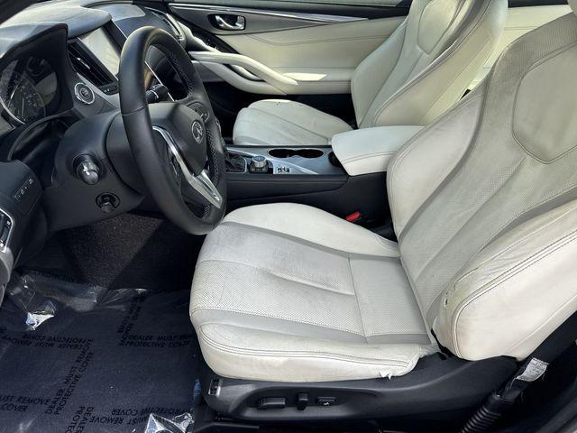 2017 INFINITI Q60 2.0t Premium