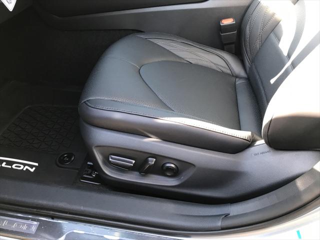 2021 Toyota Avalon Limited AWD