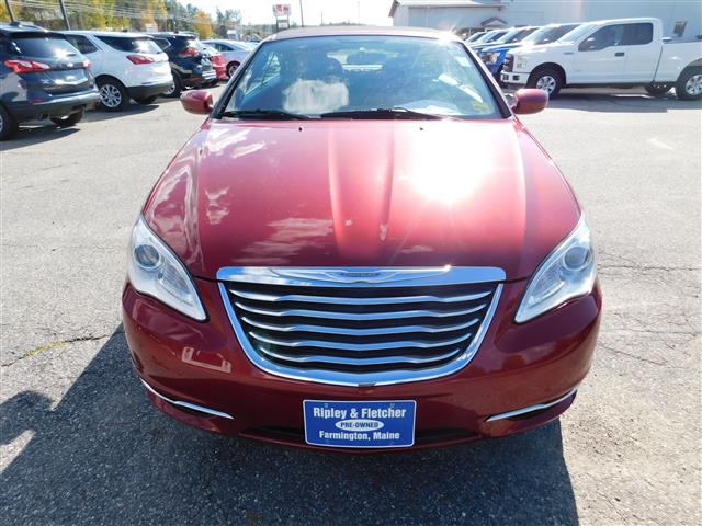 2012 Chrysler 200 Touring