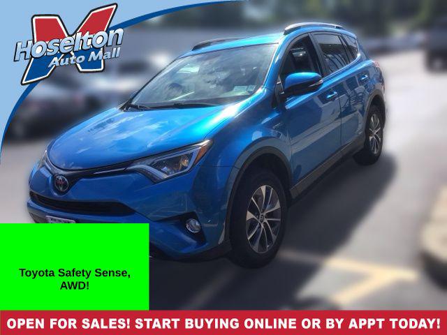 2018 Toyota RAV4 Hybrid XLE for sale in East Rochester, NY