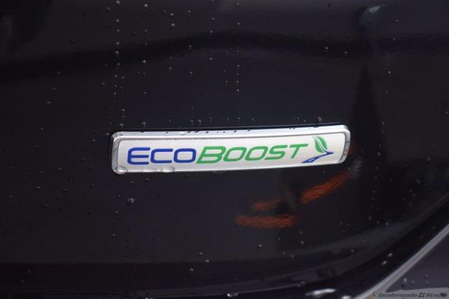 2020 Ford Edge SE