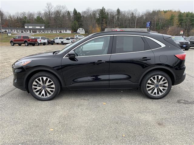 2020 Ford Escape Titanium