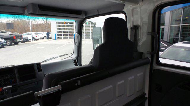 2020 Chevrolet 5500XD LCF Diesel 2WD Crew Cab 176"