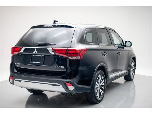 2019 Mitsubishi Outlander SE