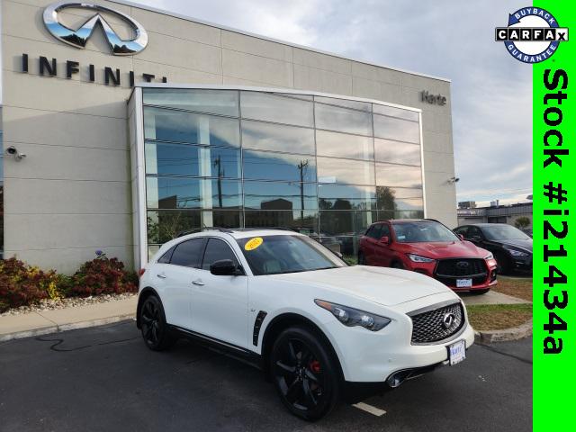 2017 Infiniti QX70