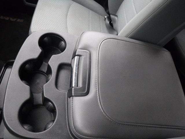 2019 Ram 1500 Classic SLT Crew Cab 4x4 6'4" Box