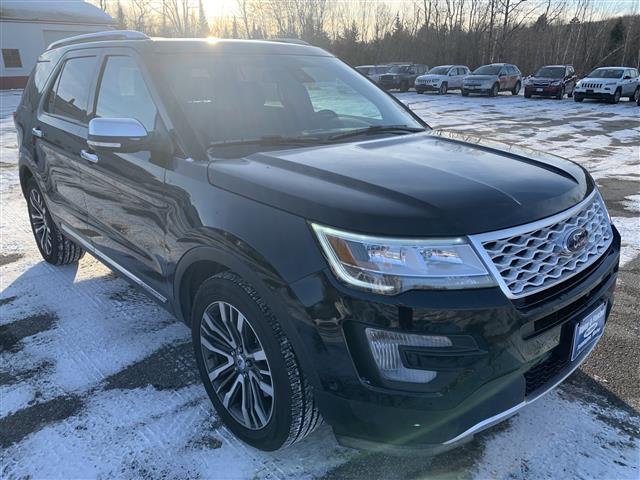 2017 Ford Explorer Platinum