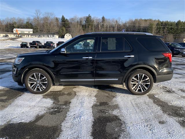 2017 Ford Explorer Platinum