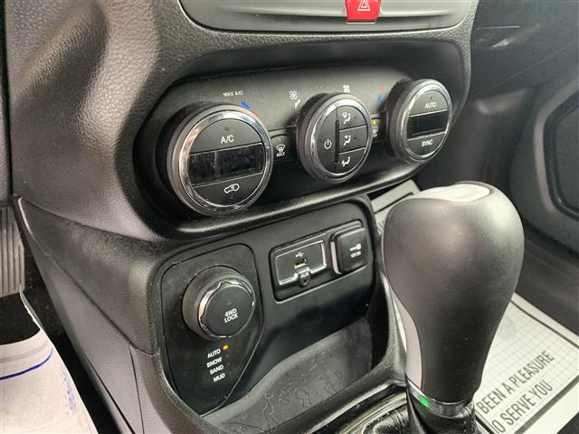 2016 Jeep Renegade Justice