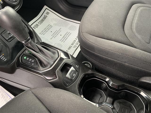 2016 Jeep Renegade Justice