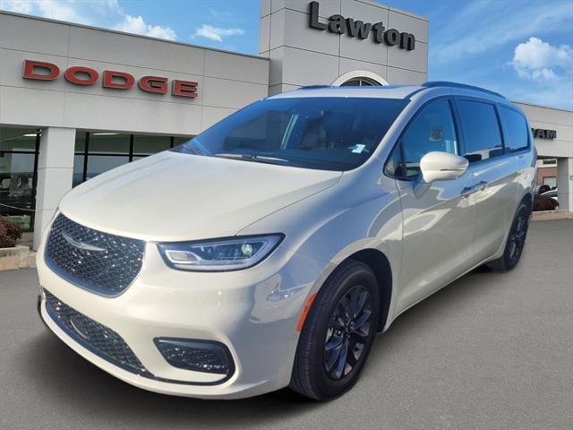 2021 Chrysler Pacifica Touring L for sale in Lawton, OK