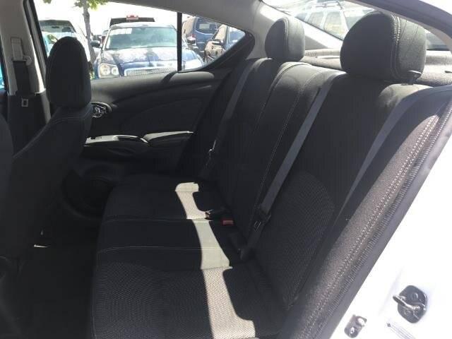 2016 Nissan Versa 1.6 SV