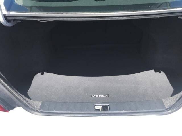 2016 Nissan Versa 1.6 SV