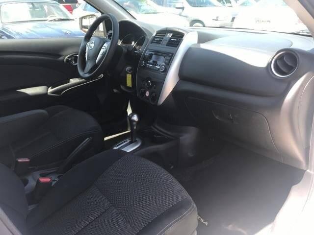 2016 Nissan Versa 1.6 SV