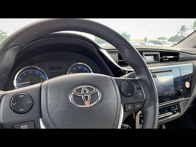 2017 Toyota Corolla LE