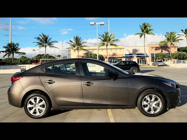 2015 Mazda Mazda3 i SV