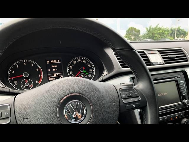 2013 Volkswagen Passat 2.5L SE