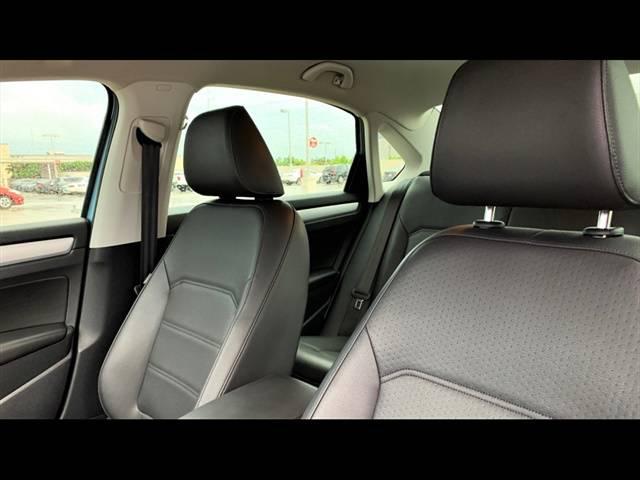 2013 Volkswagen Passat 2.5L SE