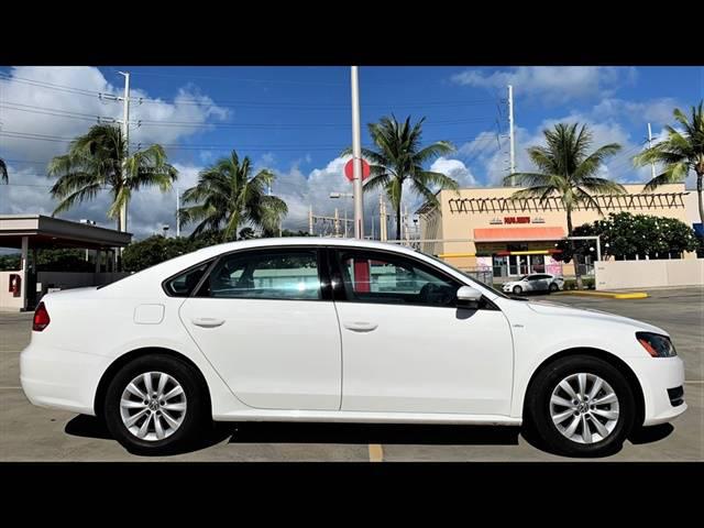 2015 Volkswagen Passat 1.8T Wolfsburg Edition