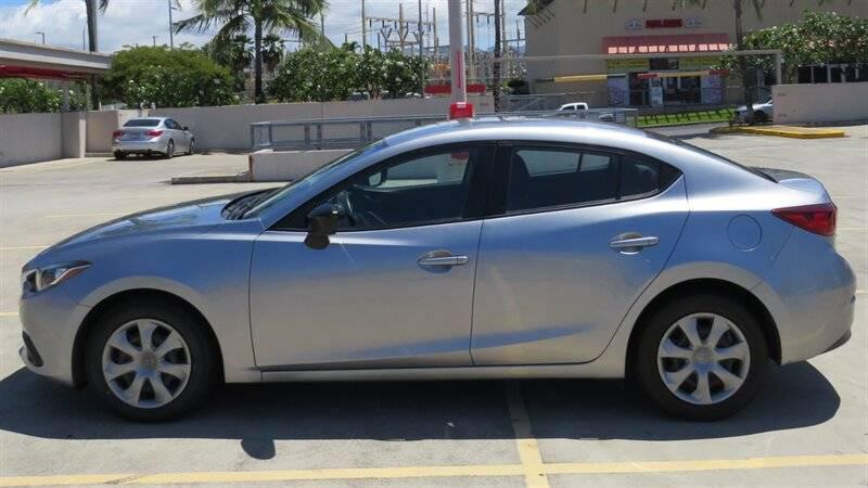 2015 Mazda Mazda3 i SV