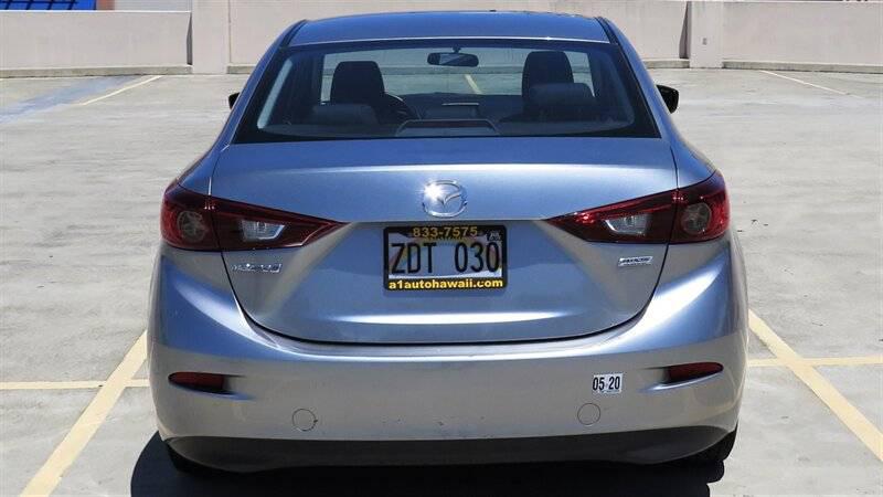 2015 Mazda Mazda3 i SV