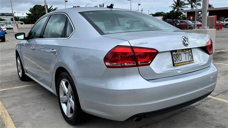 2015 Volkswagen Passat 1.8T Limited Edition