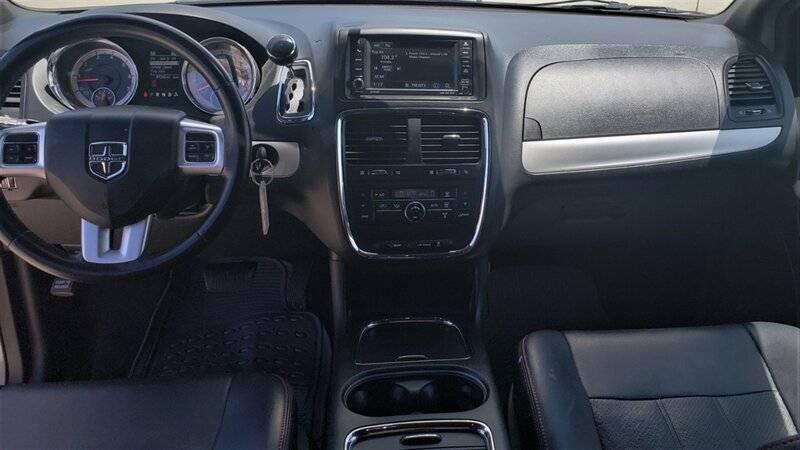2016 Dodge Grand Caravan R/T