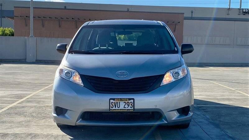 2016 Toyota Sienna L 7 Passenger