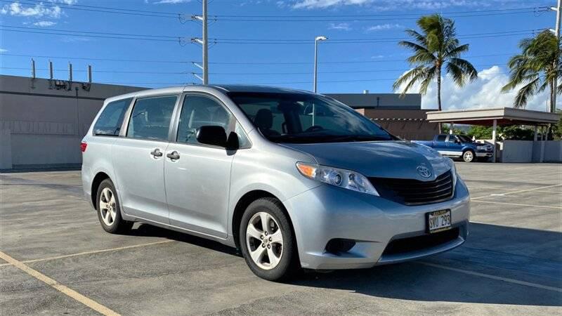 2016 Toyota Sienna L 7 Passenger