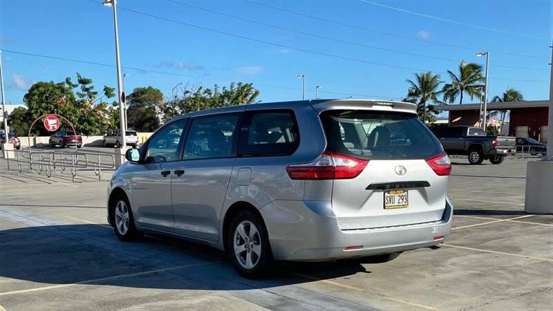 2016 Toyota Sienna L 7 Passenger