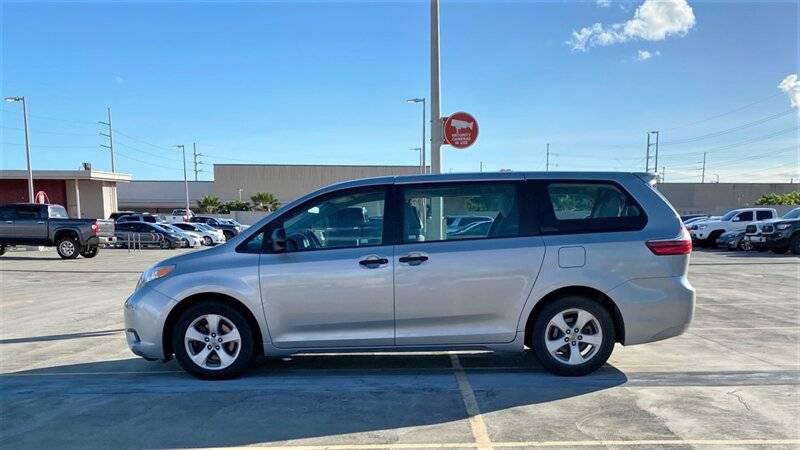 2016 Toyota Sienna L 7 Passenger
