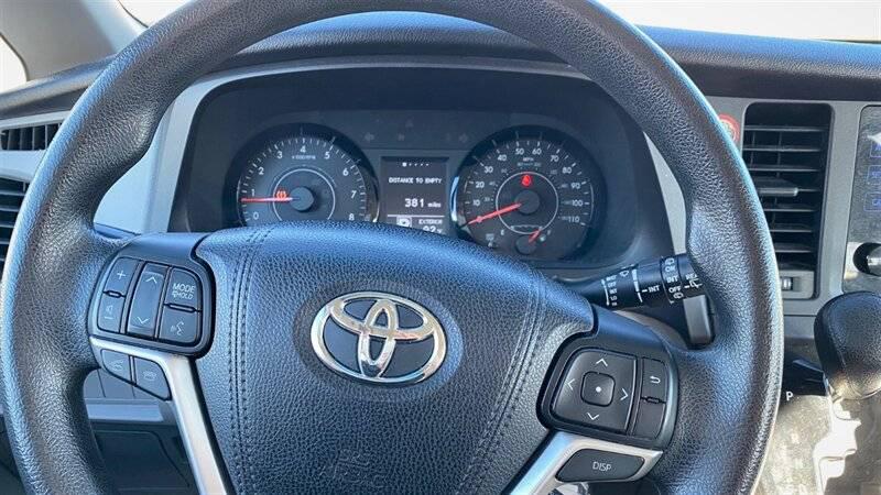 2016 Toyota Sienna L 7 Passenger