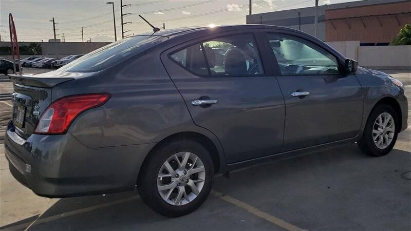 2018 Nissan Versa 1.6 SV