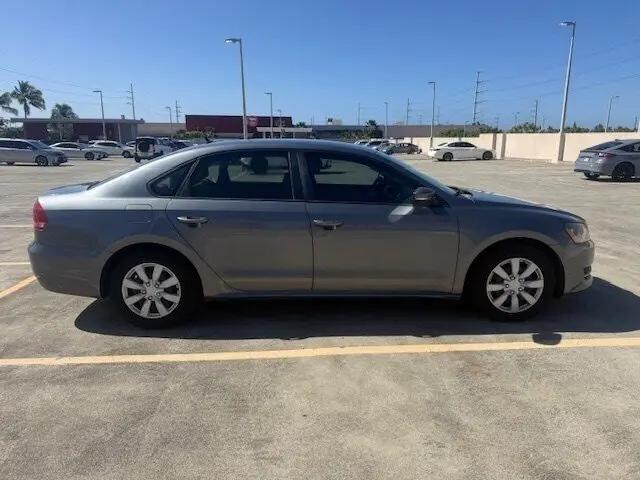 2014 Volkswagen Passat 1.8T S