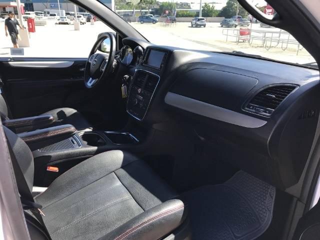 2016 Dodge Grand Caravan R/T