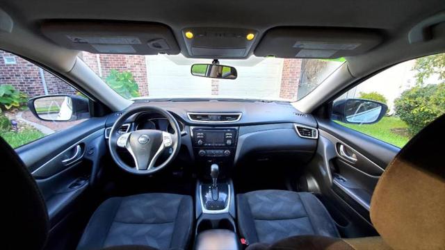 2015 Nissan Rogue S