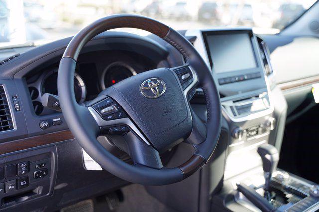 2021 Toyota Land Cruiser Heritage Edition