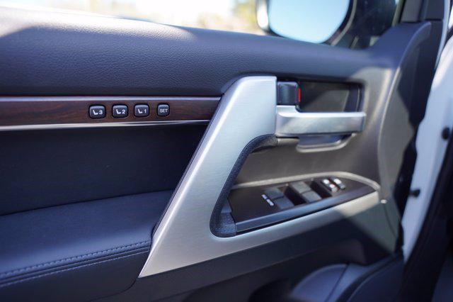 2021 Toyota Land Cruiser Heritage Edition