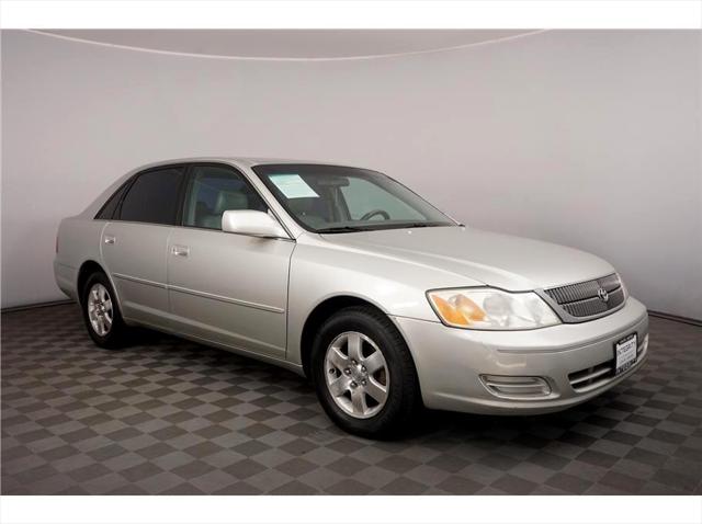 2000 Toyota Avalon XL Sedan 4D