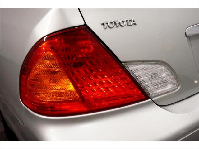 2000 Toyota Avalon XL Sedan 4D
