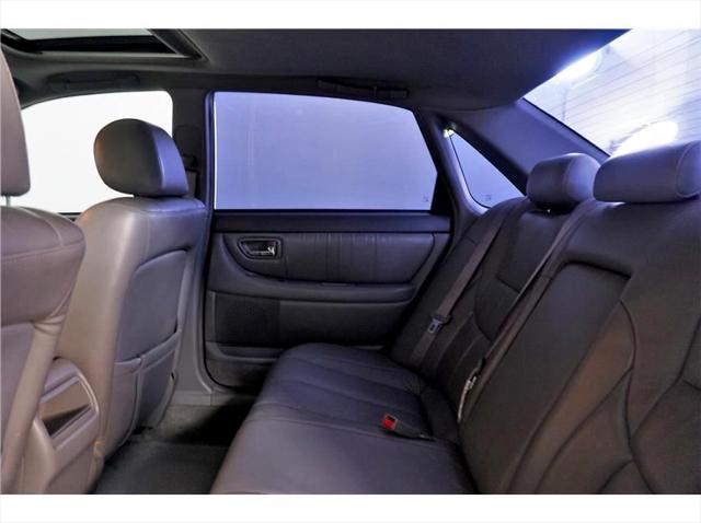2000 Toyota Avalon XL Sedan 4D