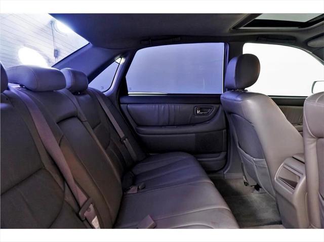 2000 Toyota Avalon XL Sedan 4D