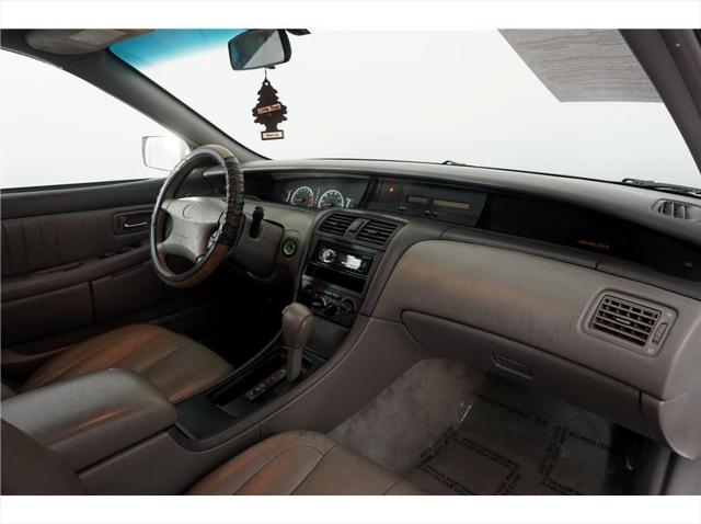 2000 Toyota Avalon XL Sedan 4D