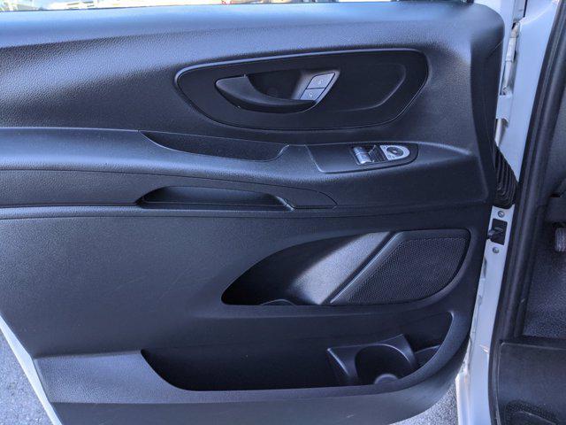 2018 Mercedes-Benz Metris Standard Roof 126" Wheelbase