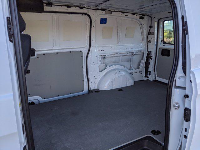 2018 Mercedes-Benz Metris Standard Roof 126" Wheelbase
