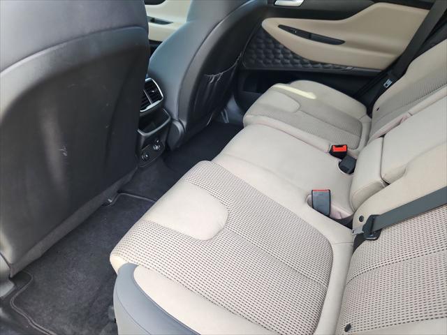 2019 Hyundai Santa Fe SE